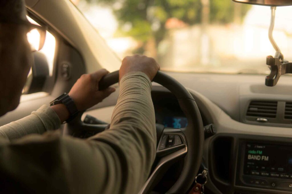 Servicio de alquiler de coche con conductor